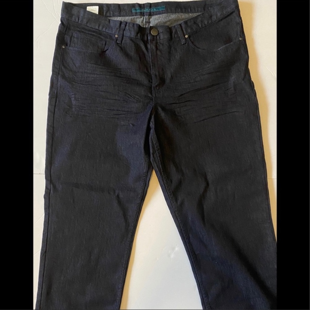 Perry Ellis Jeans (36x30)